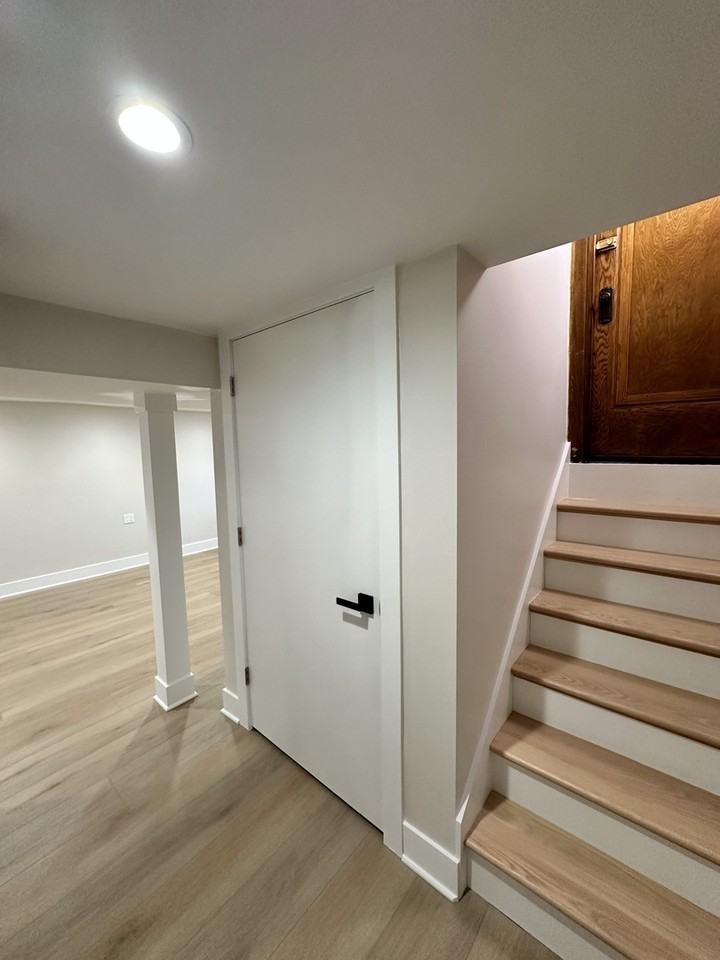 5200 W Winona St - Photo 2 of 11