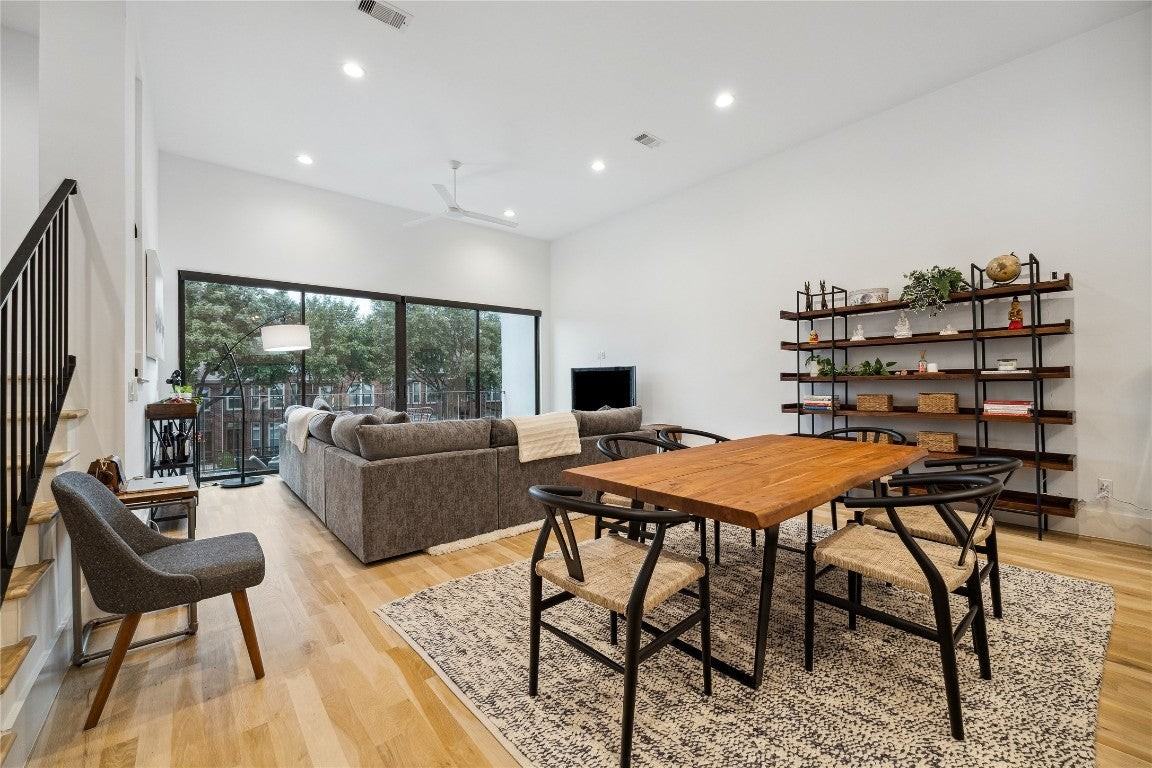 711 Memorial Heights Dr - Photo 5 of 30