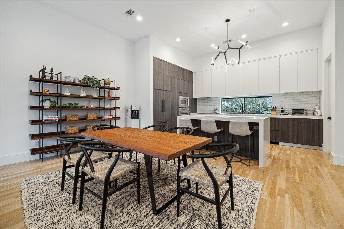 711 Memorial Heights Dr - Photo 7 of 30