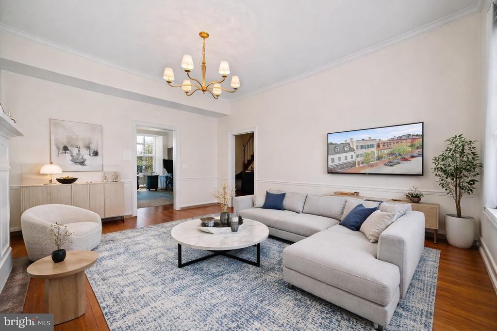 415 William St - Photo 3 of 13