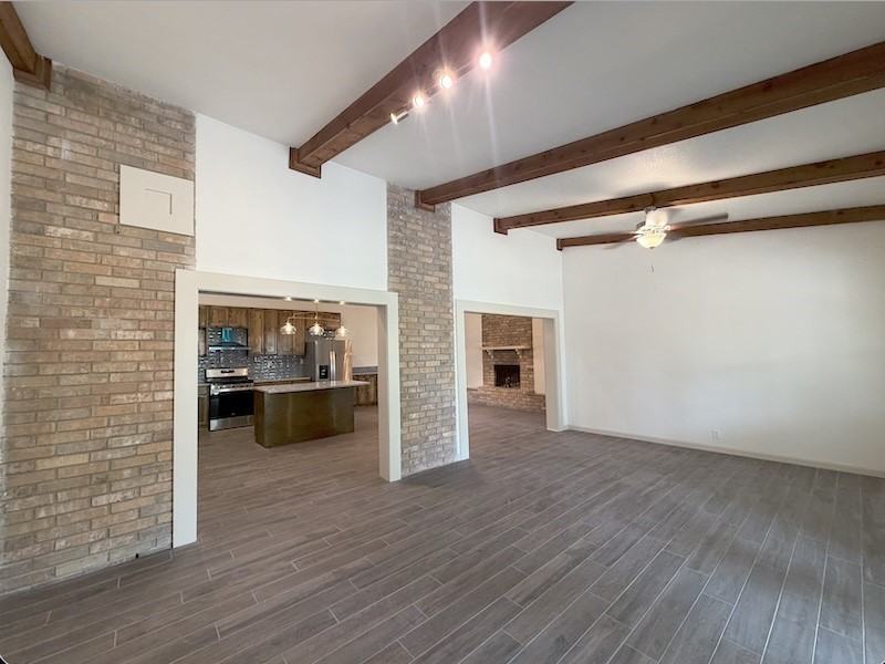 3226 Bimini Dr - Photo 4 of 7