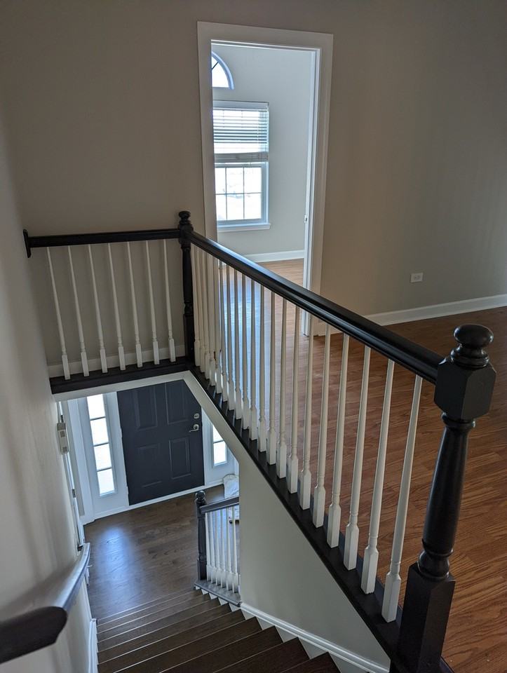 8122 160th St - Photo 6 of 9