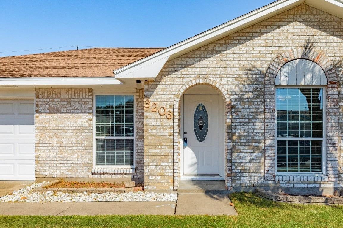 3206 Pine St - Photo 4 of 25