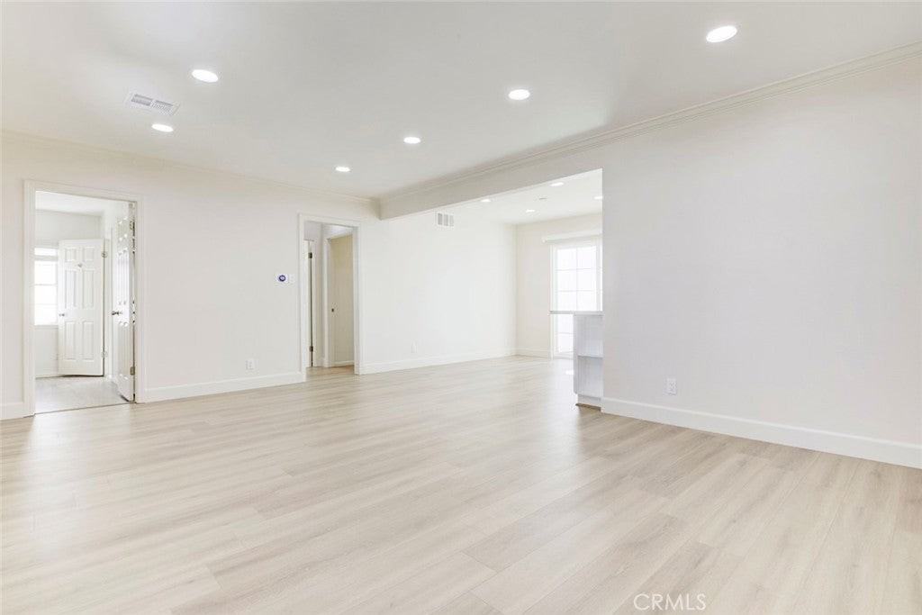 5709 Beck Ave - Photo 6 of 27