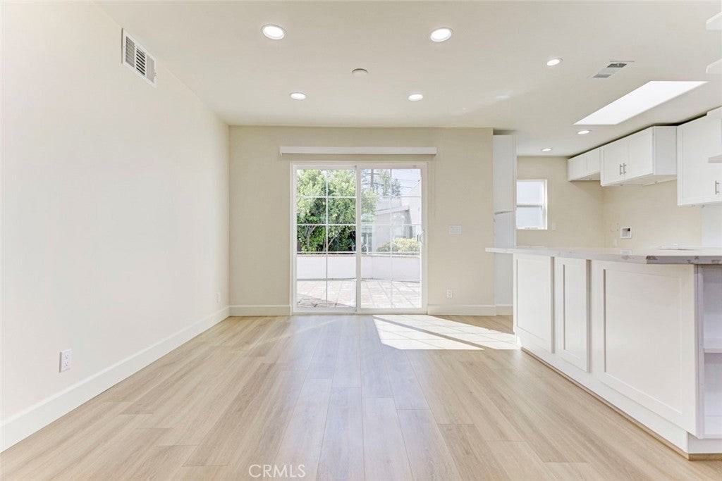 5709 Beck Ave - Photo 7 of 27