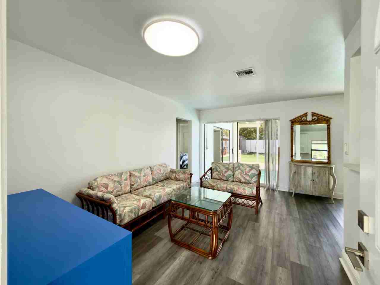 210 Ocean Pkwy - Photo 3 of 29