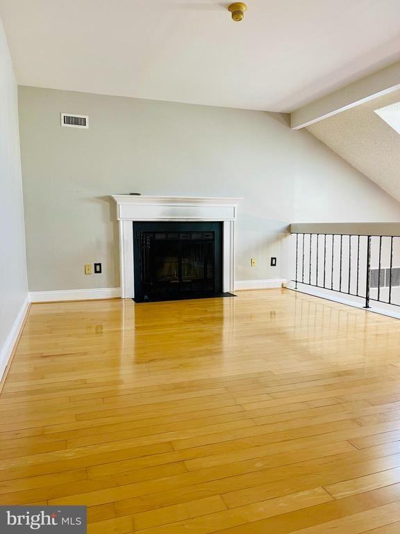 1908 Society Pl - Photo 7 of 25