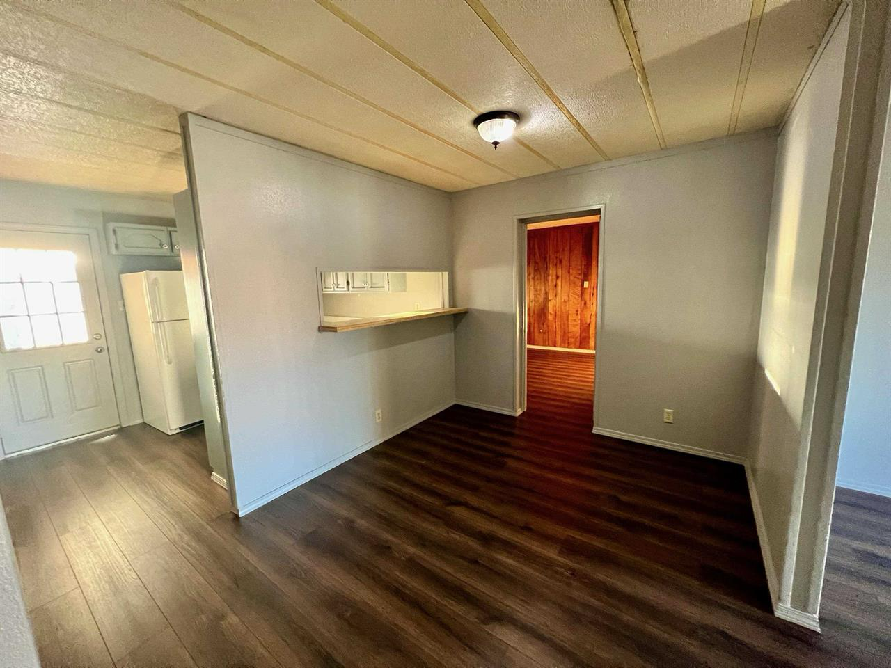 202 Lobo Loop - Photo 4 of 14