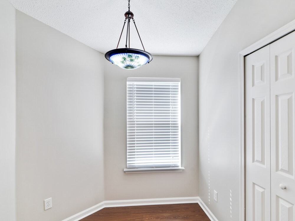 1953 Longneedle Ln - Photo 6 of 15