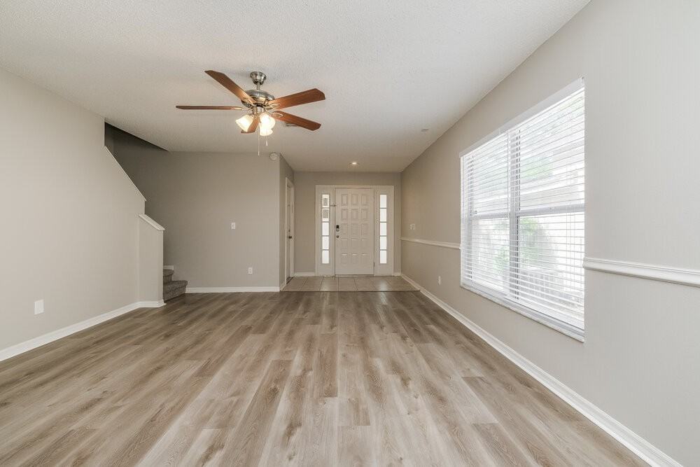 721 Cape Cod Cir - Photo 5 of 17