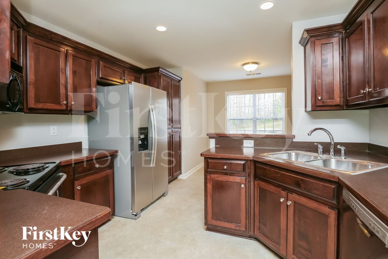 63 Righteous Path - Photo 6 of 15