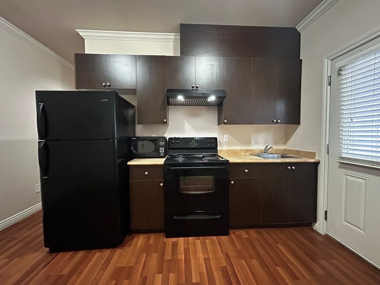 9059 No. 1 Rd #9059 - Photo 3 of 36