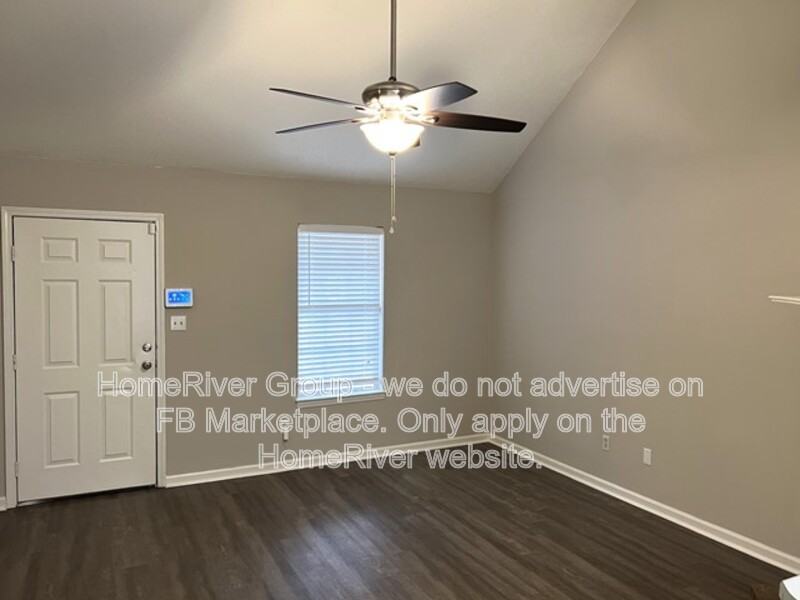 7066 Foxhall Dr - Photo 4 of 18