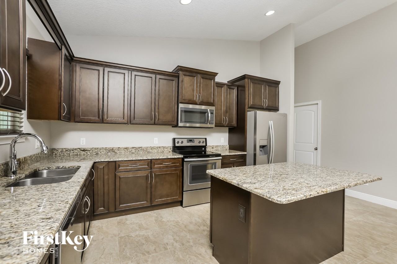 441 Homer Ave - Photo 5 of 15