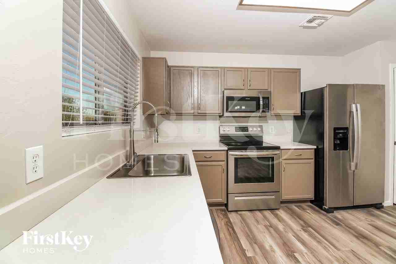 3239 N Rambling Creek Pl - Photo 7 of 15