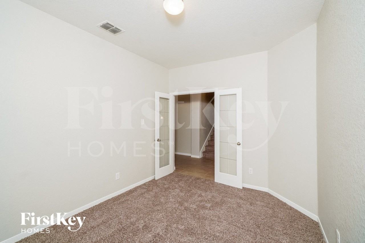 3014 Night Flight - Photo 7 of 15