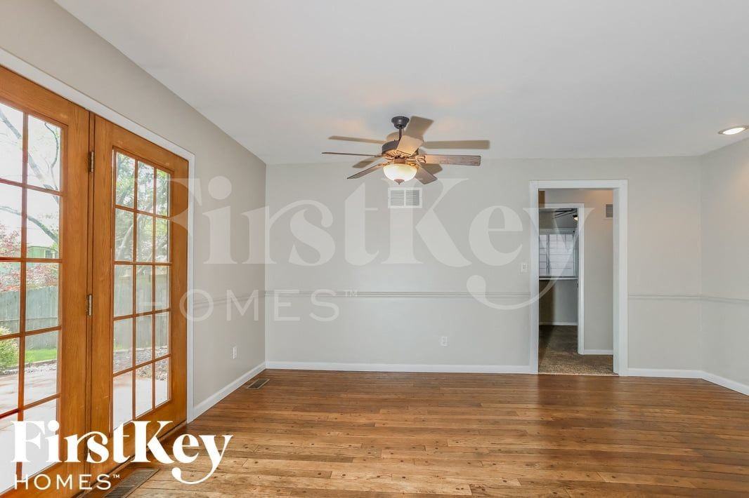 522 Ballwood Dr - Photo 6 of 15