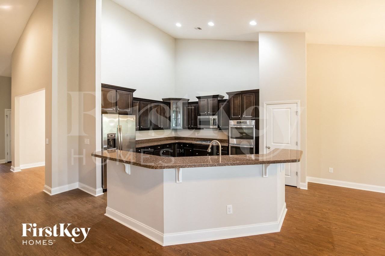 107 Springbank Ct - Photo 7 of 15