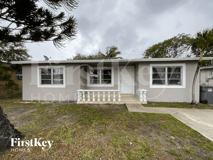4640 Sw 18th St - Photo 1 of 1