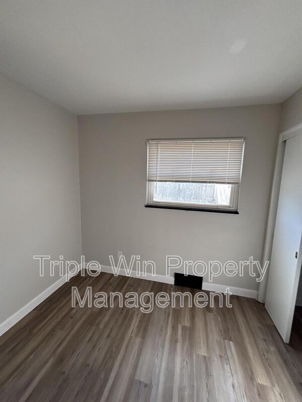 7932 La Belle St - Photo 5 of 9