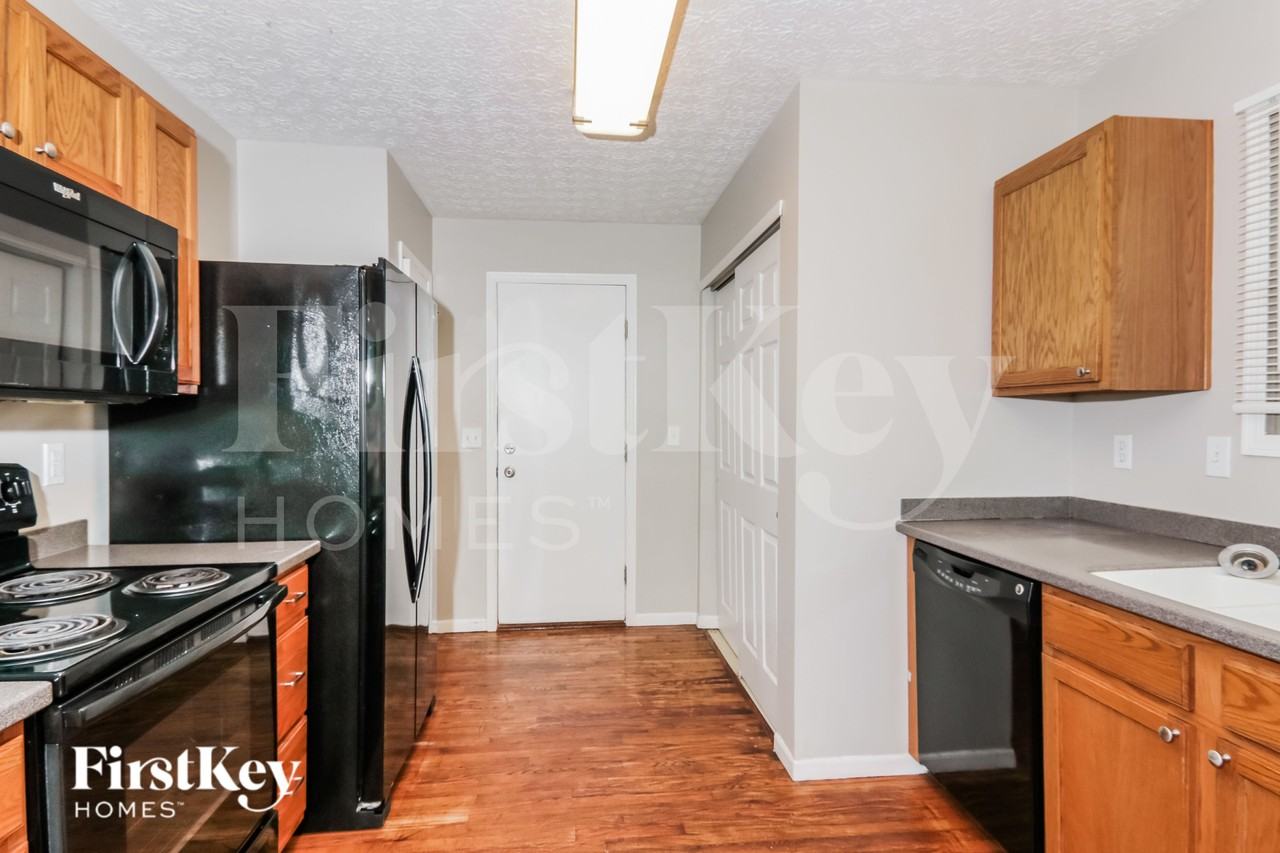 3424 Brook Spring Dr - Photo 5 of 15