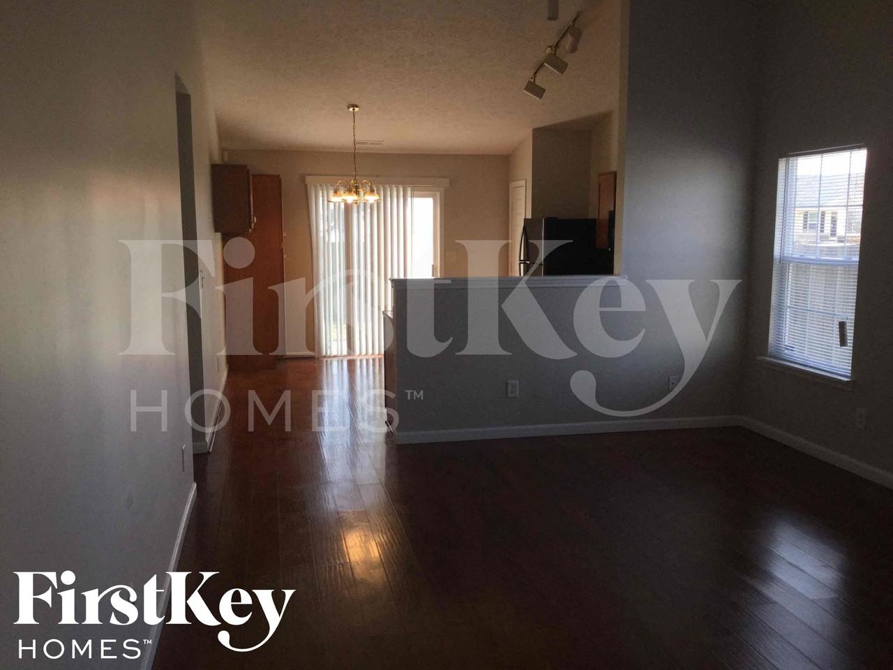 10729 Newgate Ln - Photo 2 of 16