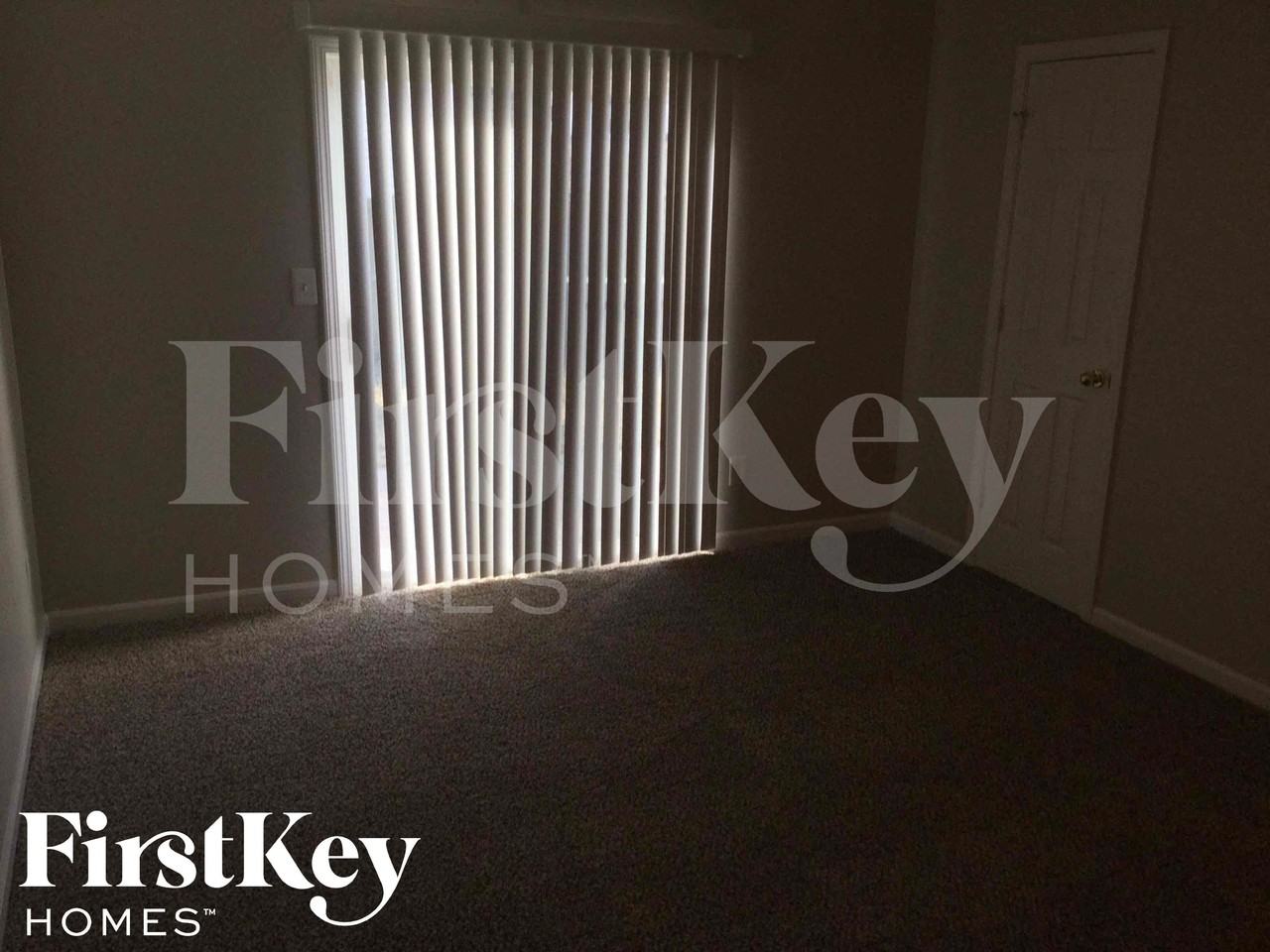 10729 Newgate Ln - Photo 6 of 16