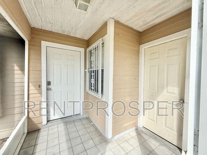 3604 Spring Land Dr - Photo 2 of 25