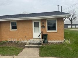 featured image of 707 N Center St #A