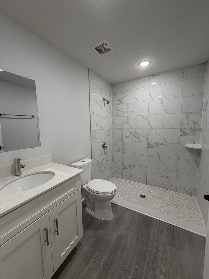 131 Redwood Track Crse #131 - Photo 5 of 11