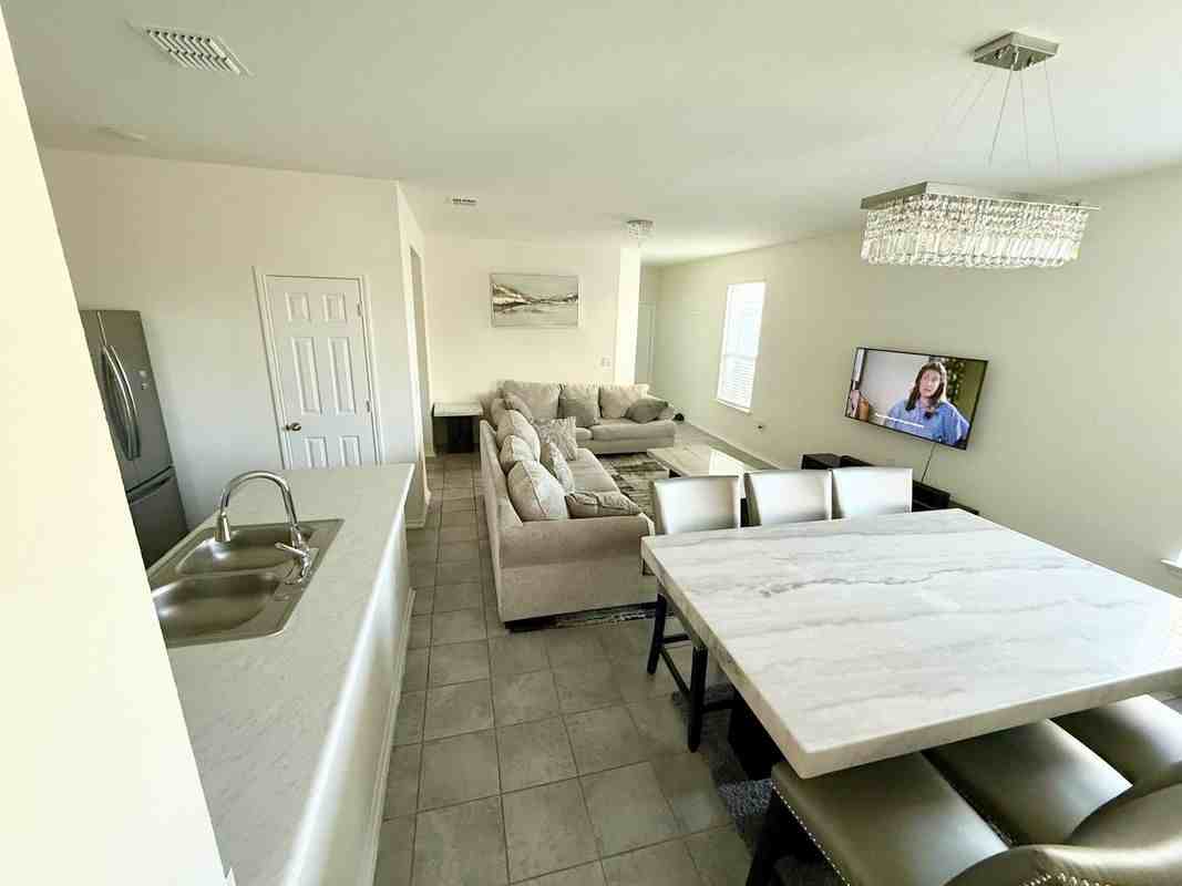 7203 Summer Tanager Dr ##77 - Photo 4 of 15