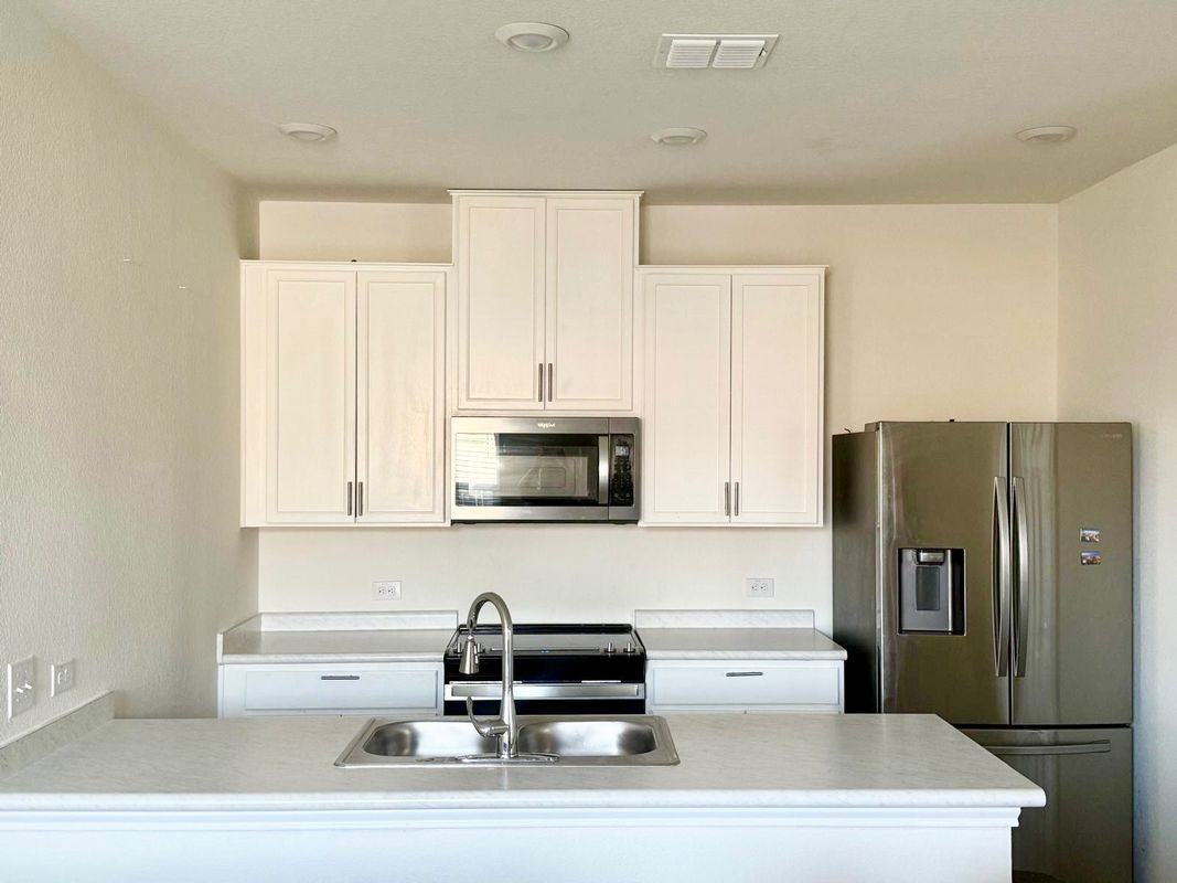 7203 Summer Tanager Dr ##77 - Photo 5 of 15