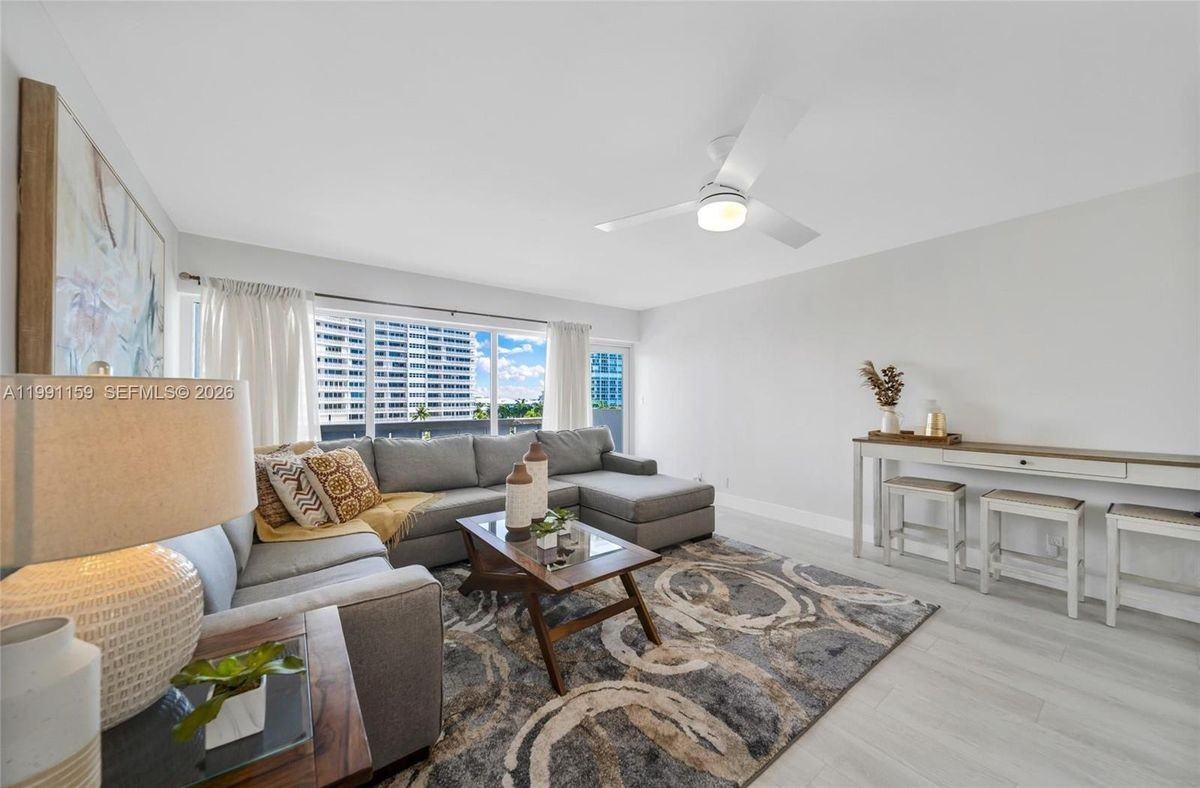 2100 S Ocean Dr ##5b