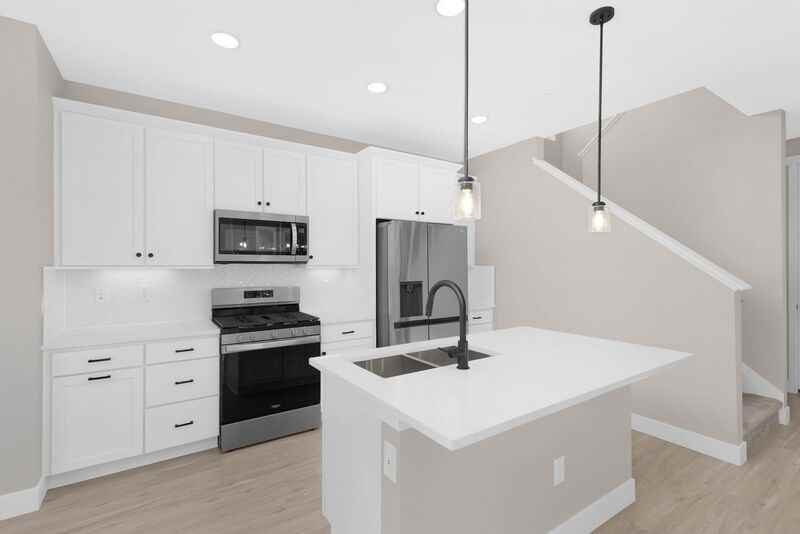 6240 Florence Way - Photo 4 of 20