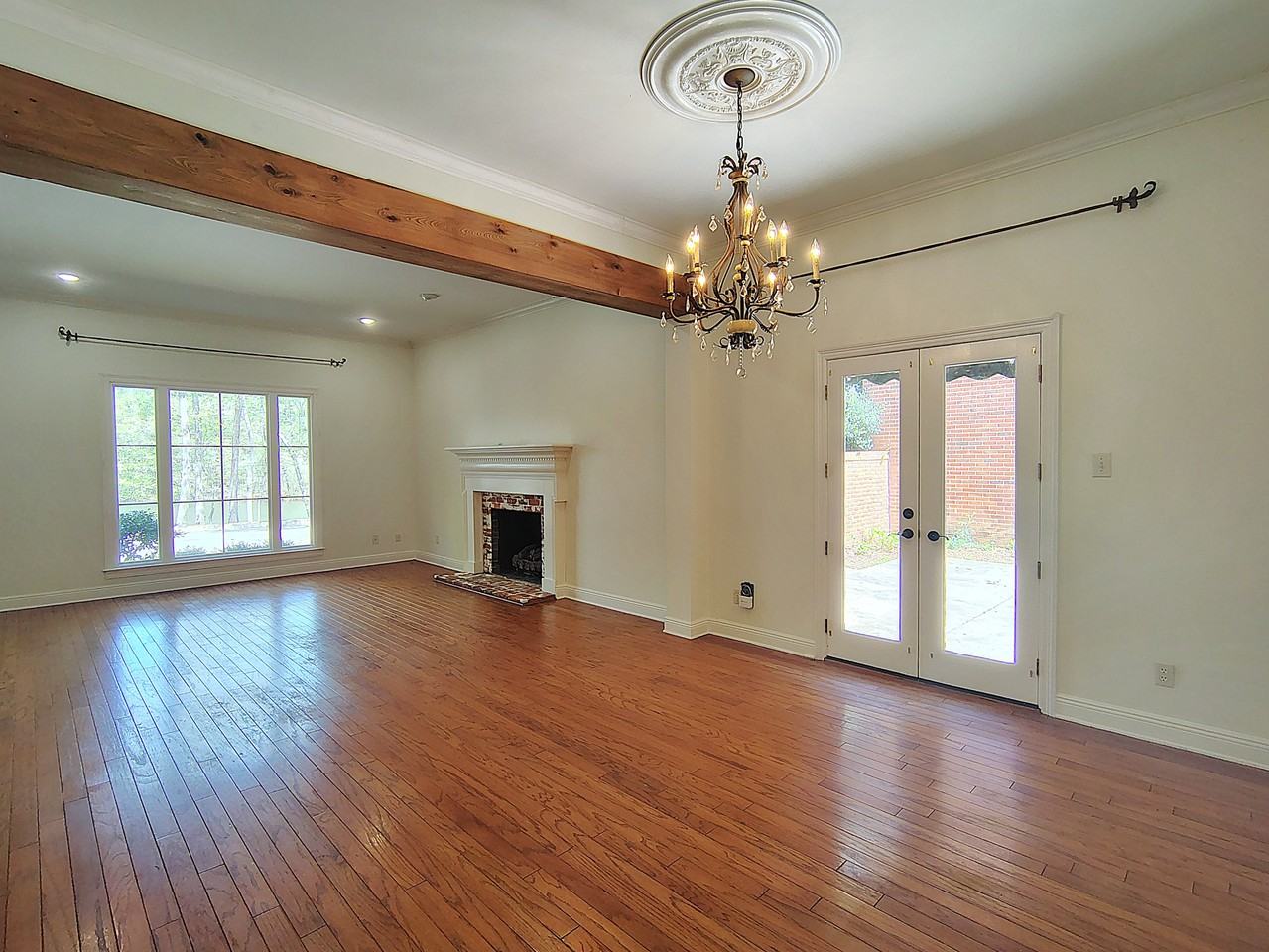 6 Tyler Cv - Photo 7 of 50