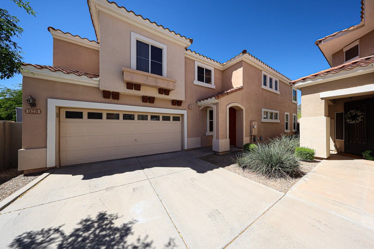 528 W Mountain Sage Dr - Photo 2 of 50