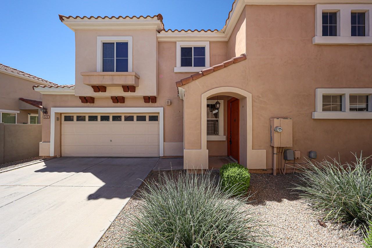 528 W Mountain Sage Dr - Photo 4 of 50