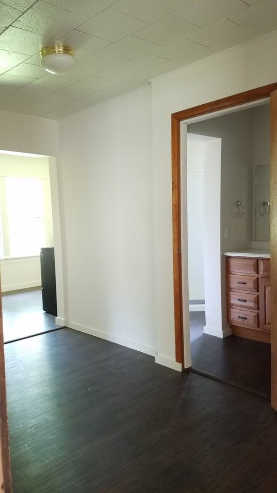 240 Blaine St - Photo 7 of 7