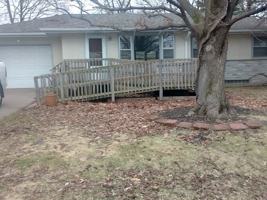 featured image of 5064 Long Lake Rd