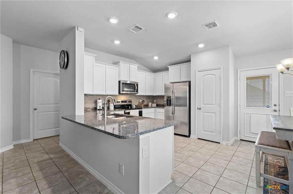 6148 Lavaca Dr - Photo 5 of 32