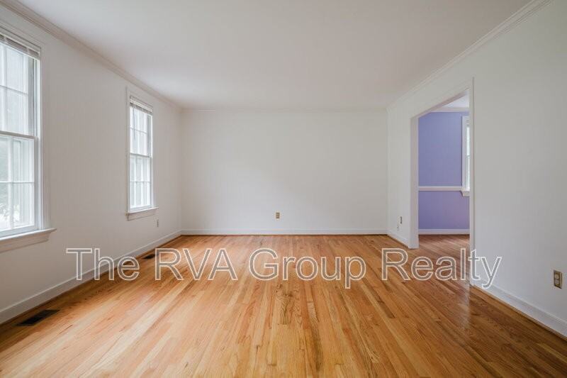 10075 Aragon Dr - Photo 7 of 50