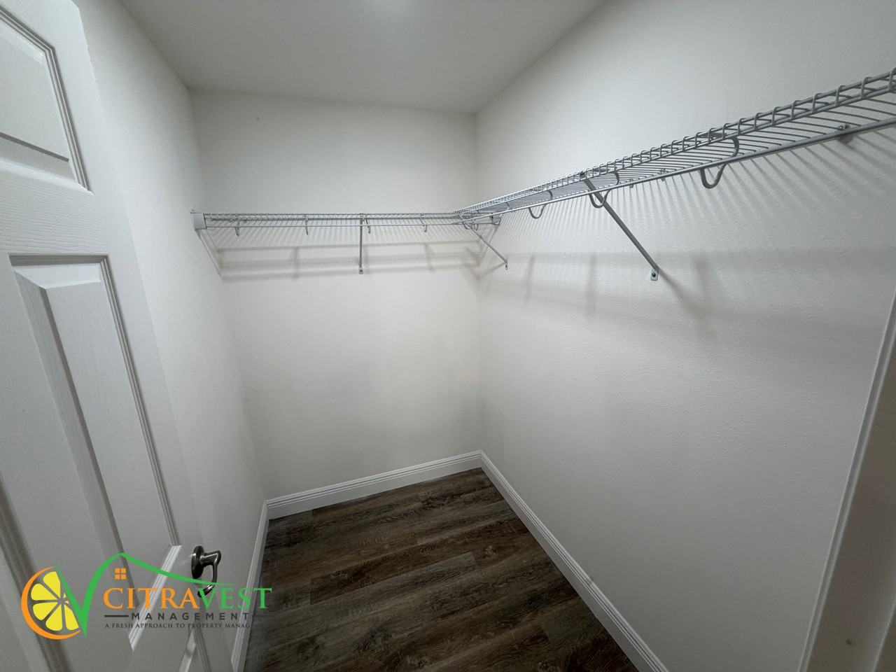 8219 N Vince Dr - Photo 6 of 14