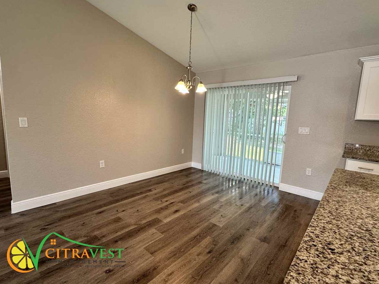 106 Cedar Rd - Photo 5 of 15