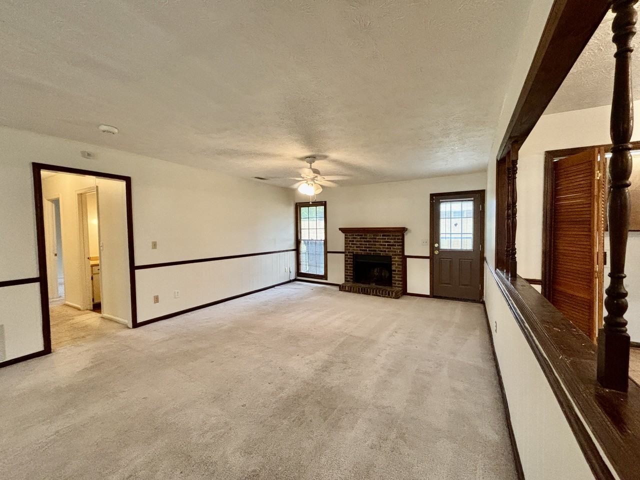 2605 Tupelo Dr - Photo 3 of 17