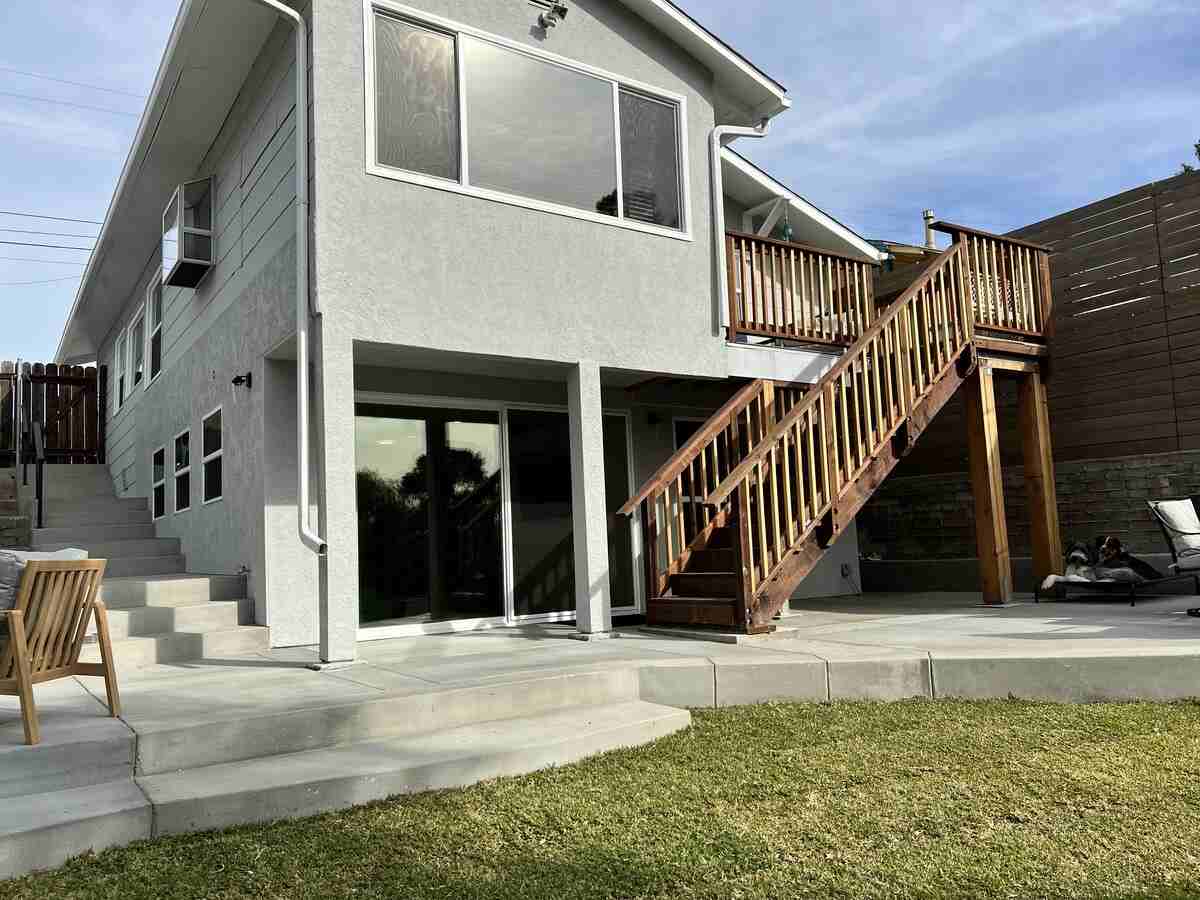 4920 W Mountain View Dr - Photo 4 of 5