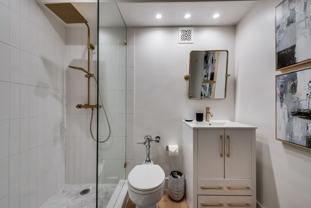 3883 Turtle Creek Blvd - Photo 1 of 1