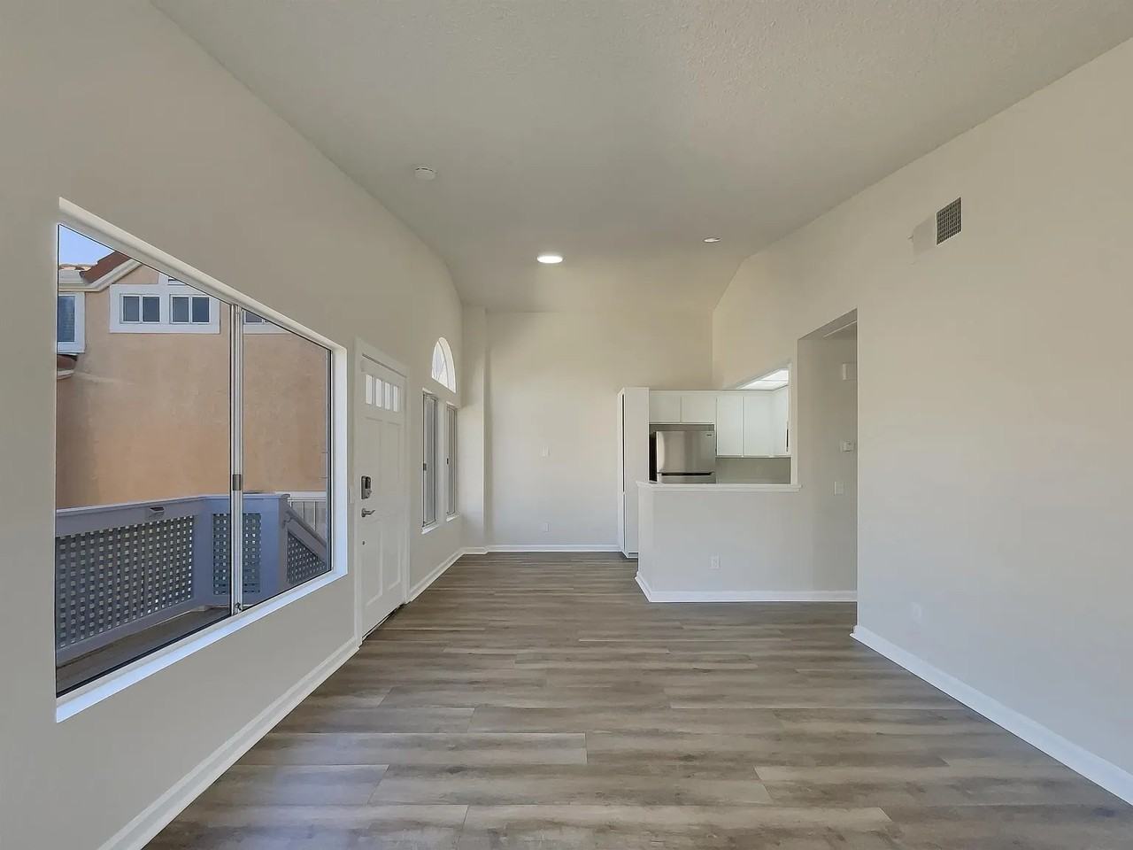 734 Buena Tierra Way #376 - Photo 4 of 9