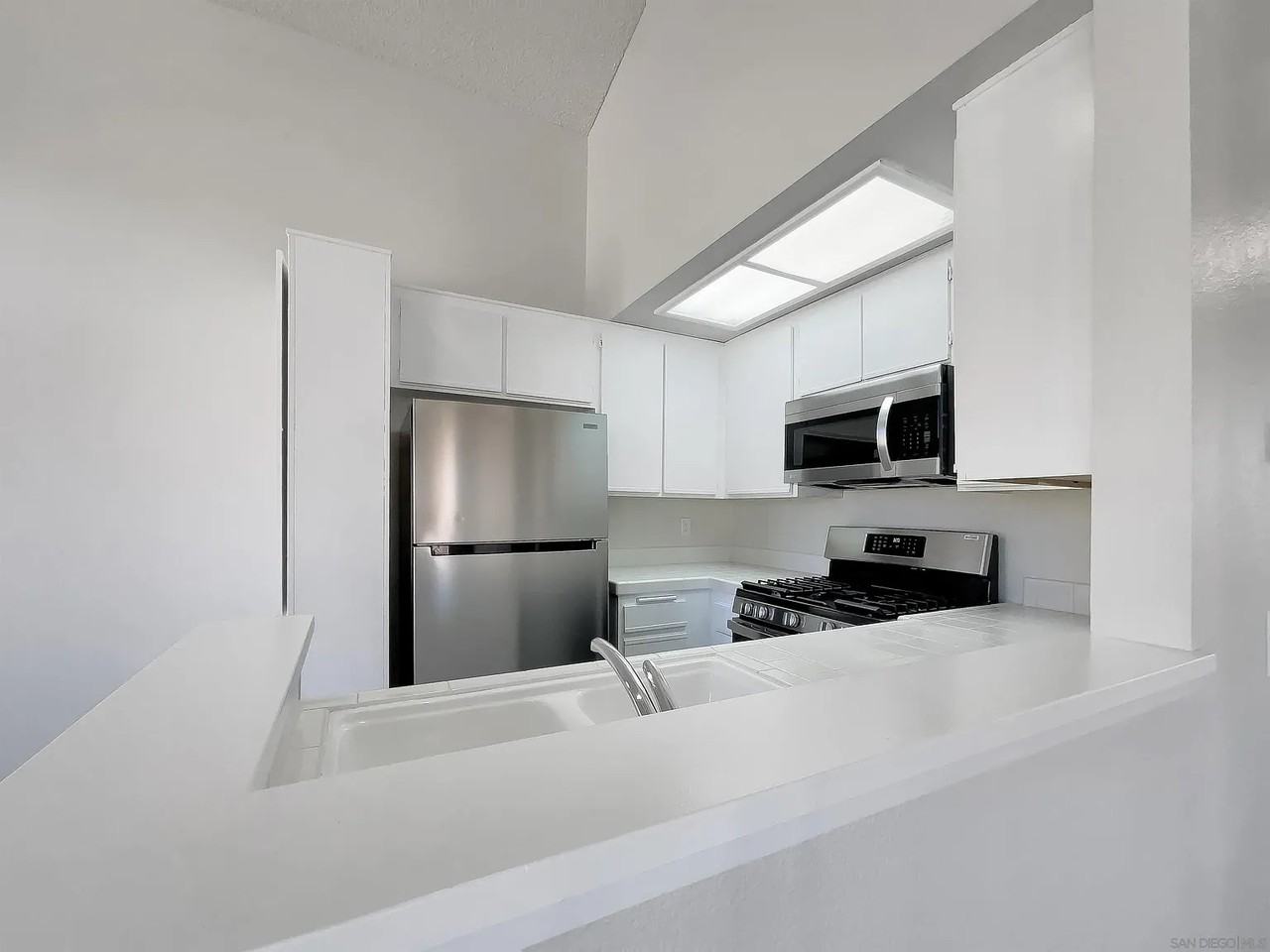 734 Buena Tierra Way #376 - Photo 7 of 9