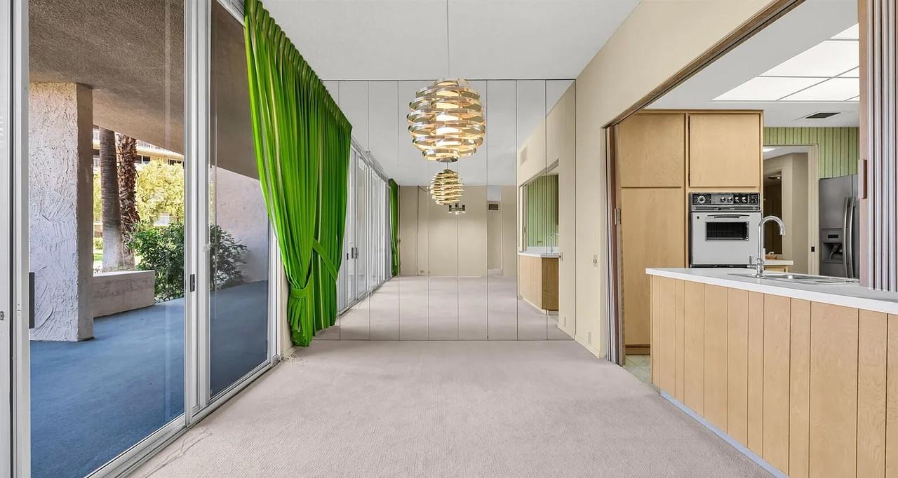 899 Island Dr #104 - Photo 7 of 19