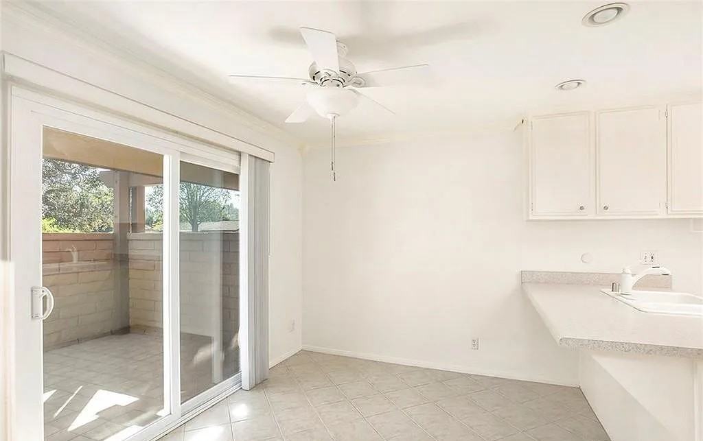 3058 Via Serena S #C - Photo 5 of 14